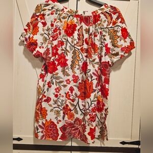 NWT Sara Michelle Red and Orange Floral Blouse